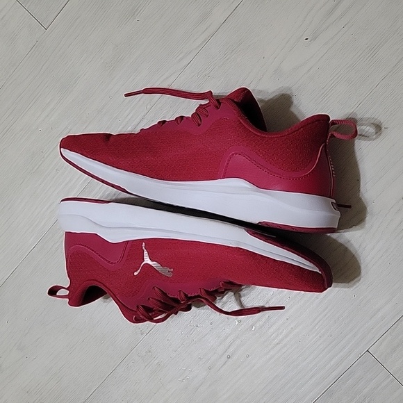 💥CLEAR OUT🎉 PUMA ReeSoft Foam Shoes Womens Size 7 - Picture 2 of 4